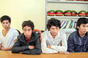Nhóm thanh niên đánh trọng thương công an
