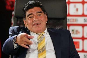 Diego Maradona vui mừng khi nhiều quan chức FIFA bị bắt giữ
