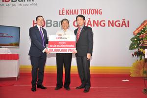 HDBank tặng 2 căn nhà tình thương tại Quảng Ngãi