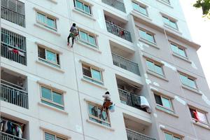 Cư dân vừa ở vừa run