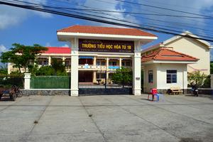 Thiếu minh bạch tài chính, Hiệu trưởng “trường chuẩn” bị tố