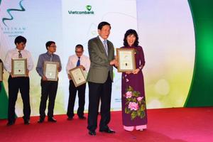 Vietcombank: 5 năm liên tiếp có Báo cáo thường niên tốt nhất trên thị trường chứng khoán