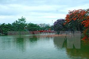 Nắng nóng chấm dứt, mưa rào và dông rải rác khắp các vùng