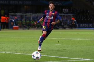 Điều tra cầu thủ Neymar vì nghi ngờ tham nhũng và trốn thuế