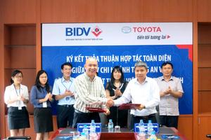 BIDV Tràng An và TOYOTA Mỹ Đình ký kết Thỏa thuận hợp tác toàn diện
