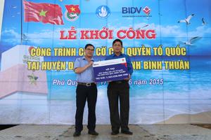  Khởi công xây dựng cột cờ Tổ quốc tại Đảo Phú Quý - Bình Thuận