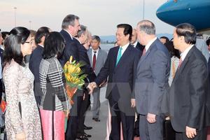 Thủ tướng Nguyễn Tấn Dũng bắt đầu thăm chính thức Cộng hòa Bulgaria