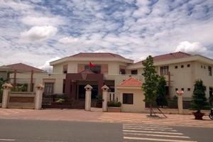 Đề nghị kiểm điểm Chủ tịch, Phó Chủ tịch UBND huyện