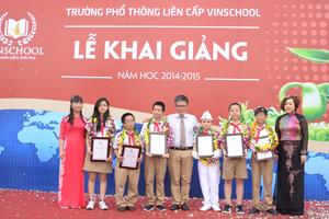 Cơ hội giành Học bổng Tinh hoa toàn phần cho học sinh THPT