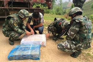 Trung Quốc lại thu giữ 330 tấn thịt thối đang trên đường buôn lậu