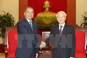 Tổng Bí thư Nguyễn Phú Trọng tiếp Đoàn đại biểu Đảng NDCM Lào