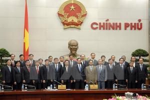 Ủy ban Quốc gia APEC 2017 ra mắt và họp phiên toàn thể đầu tiên