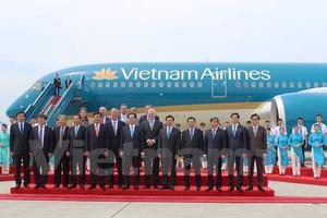 Thủ tướng cắt băng “cất cánh” Airbus A350 của Vietnam Airlines