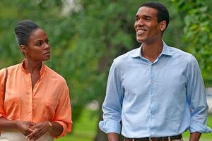 Hé lộ cảnh hẹn hò trong phim về chuyện tình của Obama