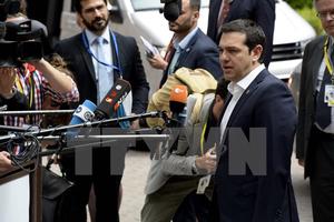 Không trả được nợ IMF, Hy Lạp đã bước một chân ra khỏi Eurozone
