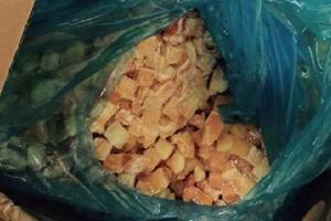 Trung Quốc phát hiện 30 tấn đu đủ trữ đông nửa thập kỷ