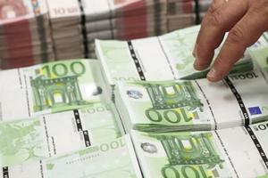 Tội phạm mafia làm suy giảm tới 20% GDP của miền Nam Italy