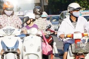 Hôm nay: Miền Bắc ngày nắng nóng, đêm có mưa rào