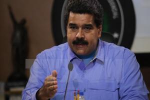 Tổng thống Venezuela và phu nhân bắt đầu thăm chính thức Việt Nam