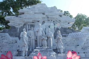 Sơn La: Công trình tượng đài Bác có khái toán 200 tỷ đồng