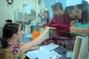 Thí sinh, phụ huynh "rối như tơ vò" với các nguyện vọng ưu tiên