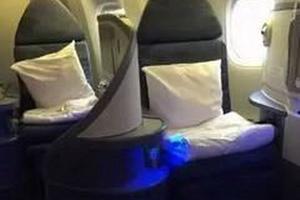 Khách Trung Quốc bị tố "tấn công tình dục" tiếp viên Air Canada