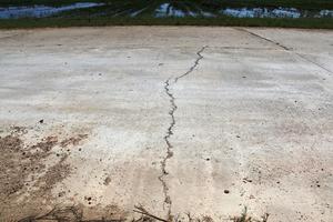 Hơn 11 tỷ đồng cho 1,2km, hỏng do đâu?