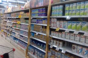 Nhiều vi phạm trong kinh doanh hàng đóng gói sẵn