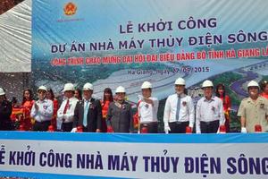 Khởi công, hoàn thành nhiều công trình chào mừng Đại hội Đảng bộ lần thứ XVI