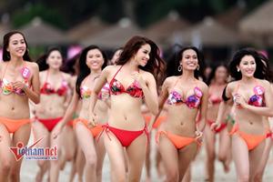 Ngắm các người đẹp Hoa hậu Hoàn vũ VN 2015 diện bikini