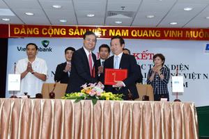 Vietcombank và DIV ký kết Thỏa thuận hợp tác toàn diện
