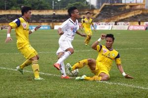 Đội trưởng U23 VN bị lên án sau pha triệt hạ đối phương