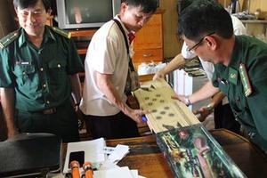 Bắt thuyền trưởng nhập lậu 45 khẩu súng trường