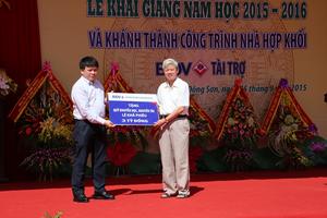 BIDV tổ chức Lễ khánh thành công trình Nhà hợp khối – Trường THPT Đông Sơn I 