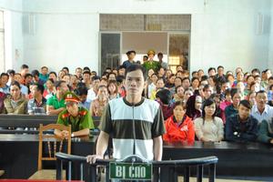 Lãnh án tù chung thân vì đâm chết tình địch