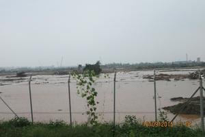 Sau mưa, mặt bằng biến thành "mặt biển"