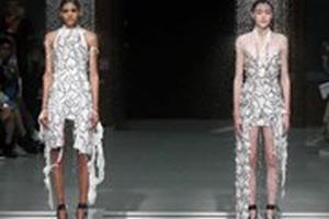 Những show diễn thời trang "độc nhất vô nhị" chỉ có ở Paris