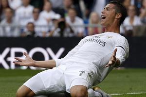 Ronaldo chính thức trở thành chân sút vĩ đại nhất lịch sử Real