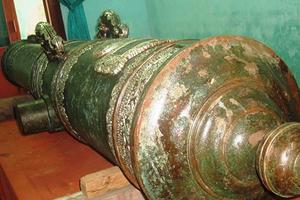 Hành trình tìm ba bảo vật quốc gia dưới đáy biển