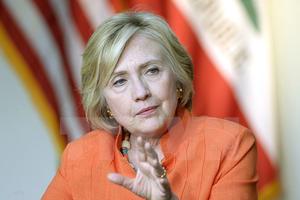 Mỹ tiếp tục công bố các thư điện tử của bà Hillary Clinton