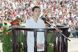 Tuyên án tử hình hung thủ vụ thảm án sát hại 4 người ở Yên Bái