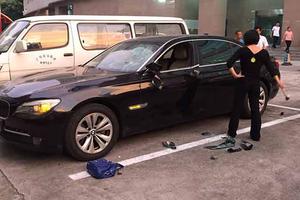 Giận chồng cặp bồ, vợ đập nát xế xịn hơn 3 tỷ