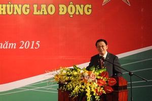 Bệnh viện Xanh Pôn báo công danh hiệu Anh hùng Lao động