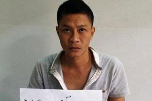 Vung đao chém người vì bị đánh trước đám đông