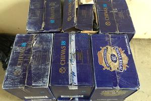 Vận chuyển 299 chai rượu Chivas không giấy tờ hợp lệ