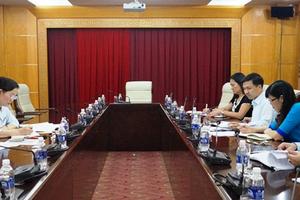 Họp chuẩn bị đánh giá phân loại công chức, viên chức năm 2015