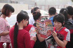 Siêu thị điện máy giảm giá "sốc" trong tháng khuyến mãi Hà Nội