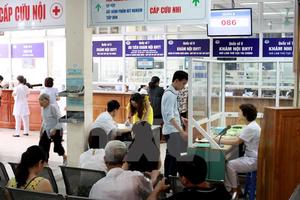 Bộ Y tế công bố lùi thời gian tăng viện phí sang năm 2016