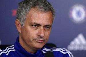 Chelsea thách giá 110 triệu USD cho Mourinho