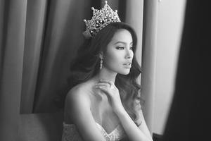 Phạm Hương chính thức đại diện Việt Nam dự thi Hoa hậu Hoàn vũ 2015